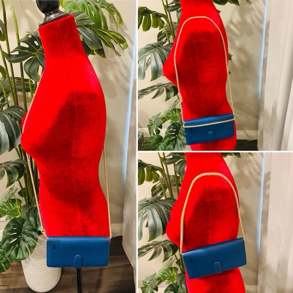 Louis Vuitton Blue Wallet - Picture 9 of 11